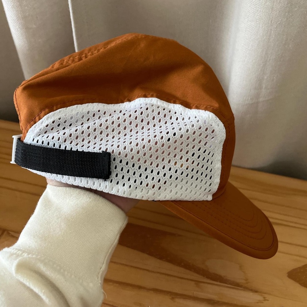 Levi’s hat - Picture 2 of 3